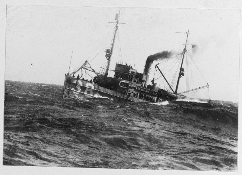 USS Auk AM-38 NH 45252