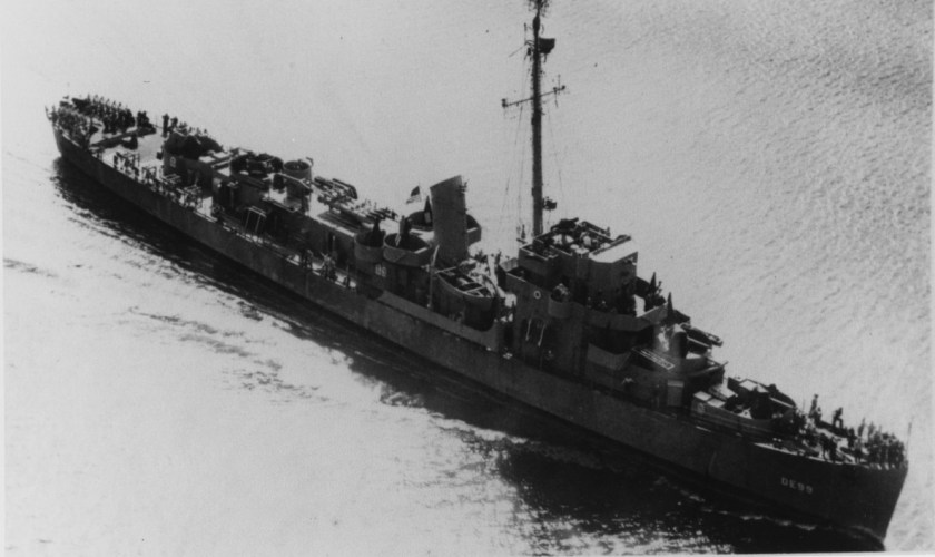 USS Cannon 1943 NH 83390