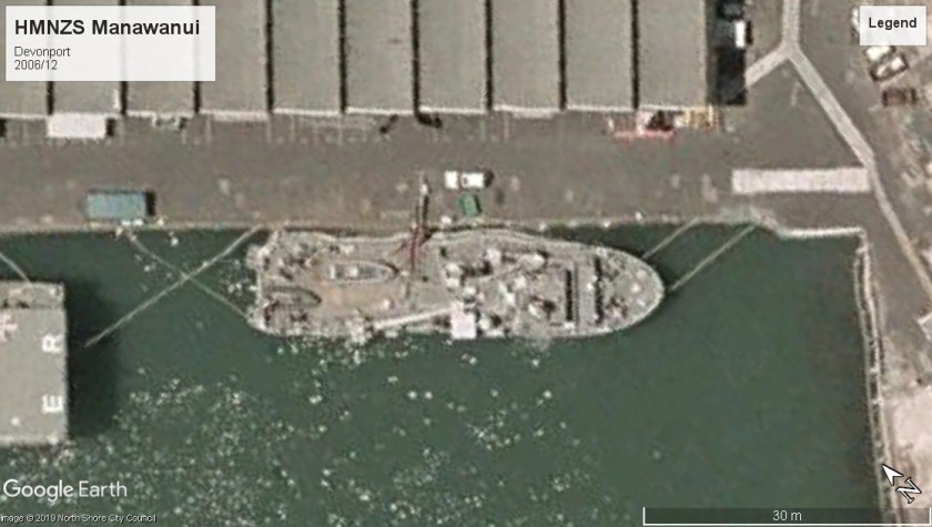 HMNZS Manawanui Devonport 2006