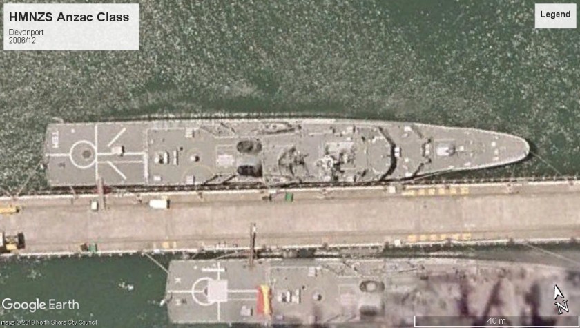 RNZN Anzac class frigate Devonport 2006.jpg