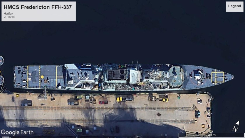 HMCS Fredericton FFH-337 Halifax 2016.jpg