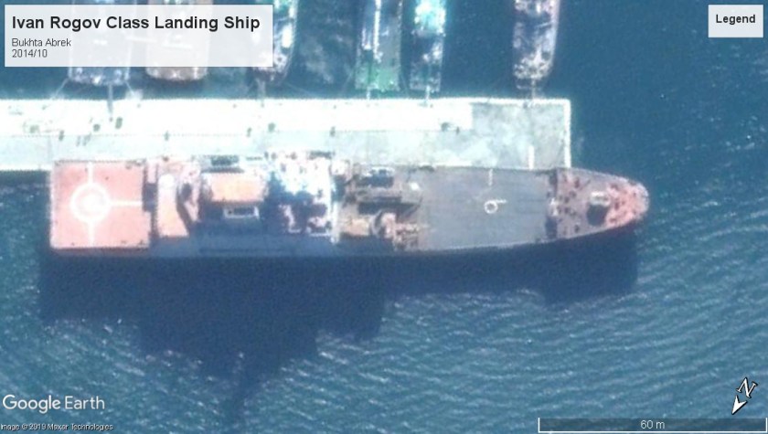 Ivan Rogov class landing ship Fokino 2014.jpg