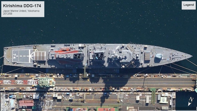 Kirishima DDG-174 Yokohama 2007.jpg
