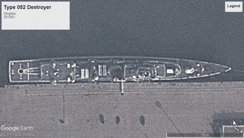 Type 052 Luhu-class DD Qingdoa 2013.jpg