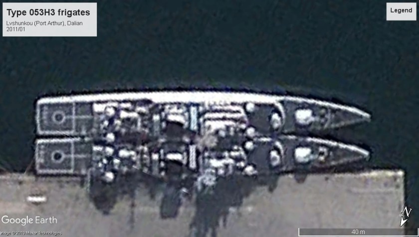 Type053H3 frigates Lvshunkou 2011.jpg