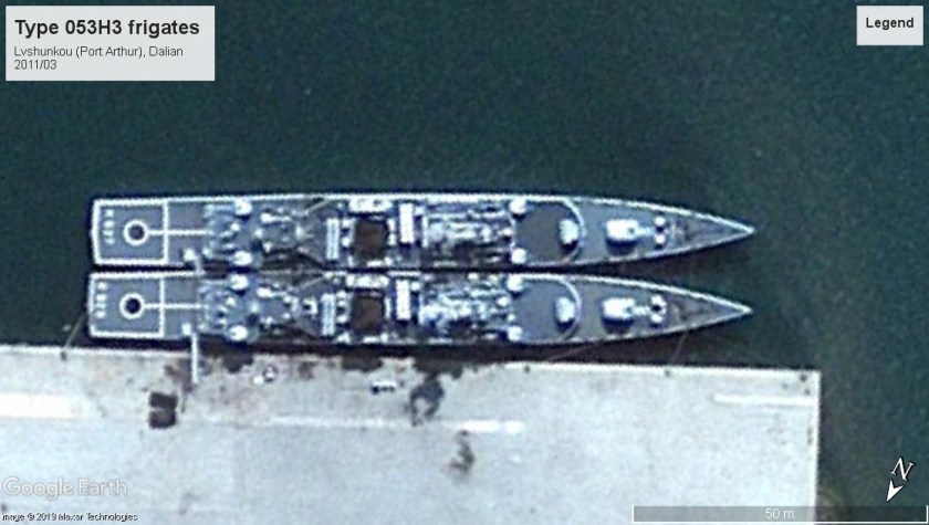 Type053H3 frigates Lvshunkou 2011-03.jpg
