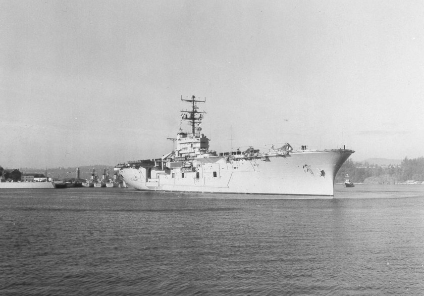 USS Iwo Jima LPD2 Esq 1961 E-63864