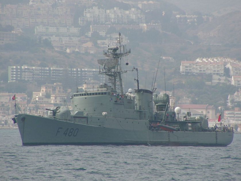 NRP F480_Comandante_João_Belo