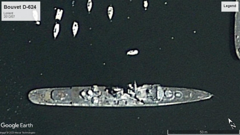 Bouvet D-624 Lorient breakwater 2012