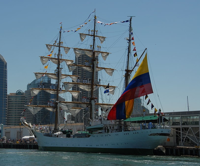 ARC Gloria sailing Puerto_de_San_Diego