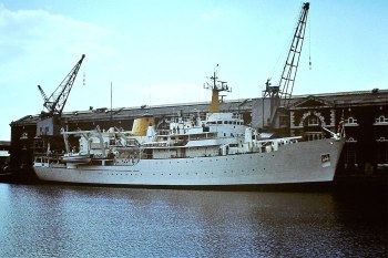 HMS_Herald_(41932081080)
