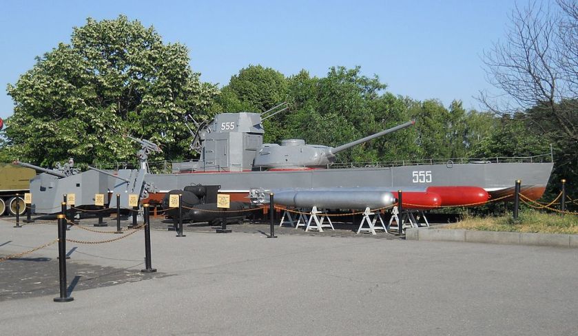 BK-1_class_armoured_boats_in_Kiev