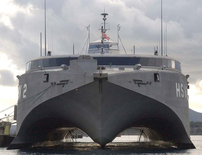 HSV_Swift_viists_Guantanamo