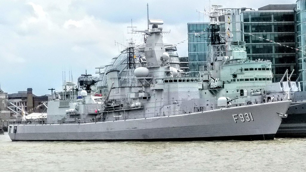 Belgian_frigate_Louise-Marie_in_London