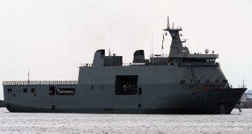 BRP_Davao_del_Sur_(LD-602)_-_Side_View_(January_2019)