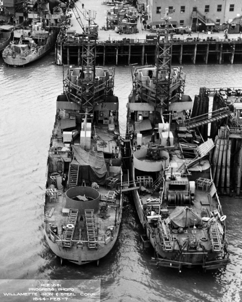 PCE-891 building NHHC 194319-N-61177