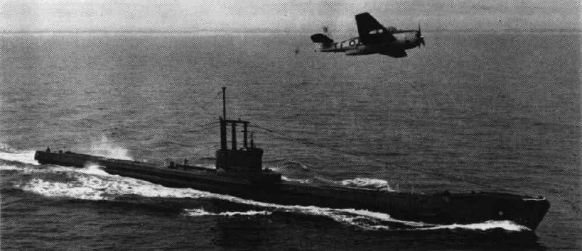 Avenger_AS3_over_HMS_Artful