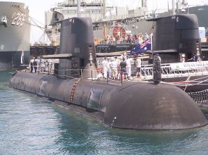 HMAS_Sheean_01_gnangarra