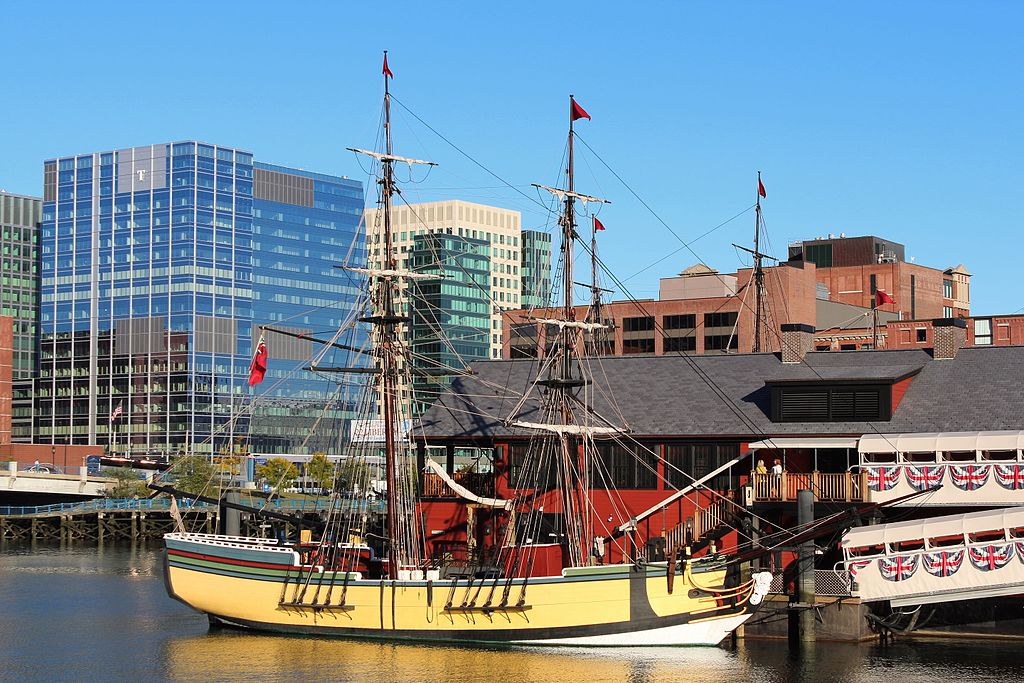 Beaver_Boston_Tea_Party_Ship_&amp;_Museum,_Boston_(493623)_(11062434853)
