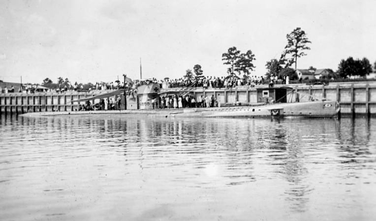 SM_UB_88_submarine_surrendered_in_the_US_c1920